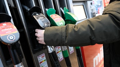 Regeringens stödpaket – sänker skatten för drivmedel