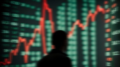 Hajpat tenikbolag rusar på blodröd Stockholmsbörs