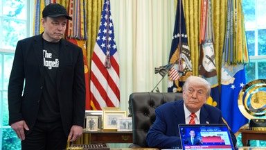 Trump hotar att stoppa subventioner av Musks verksamheter