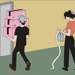 Illustration av två personer som hanterar paket och leveransdokument. En person bär flera rosa paket medan den andra personen håller i ett långt papper.