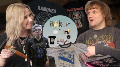 Alla vill veta var du köpt din hårdrockströja