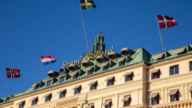 Lyxbolaget eller elitgruppen – båda pekas ut som bokare av Grand Hôtel