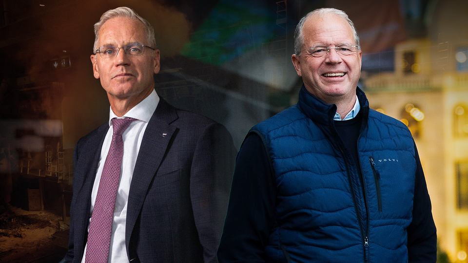 Två män i en industriell miljö, en i kostym och en i blå jacka.