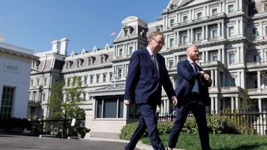 Undersöker hur Fed-chefen kan sparkas