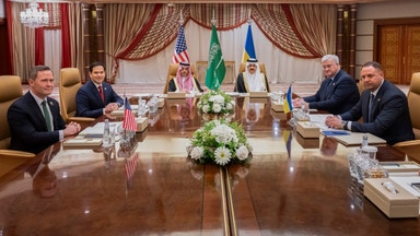 Ukraina säger ja till vapenvila