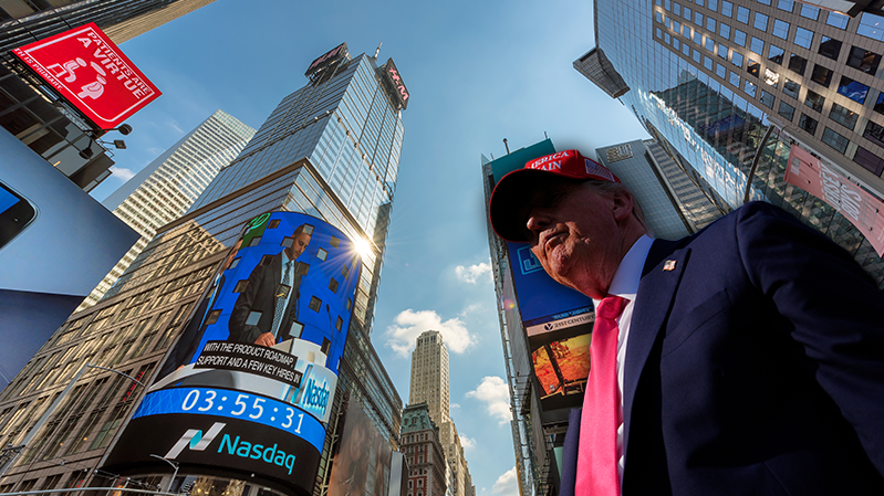 Montage där Trump fotograferats underifrån och klippts in i en bild över skyskraporna i New York.
