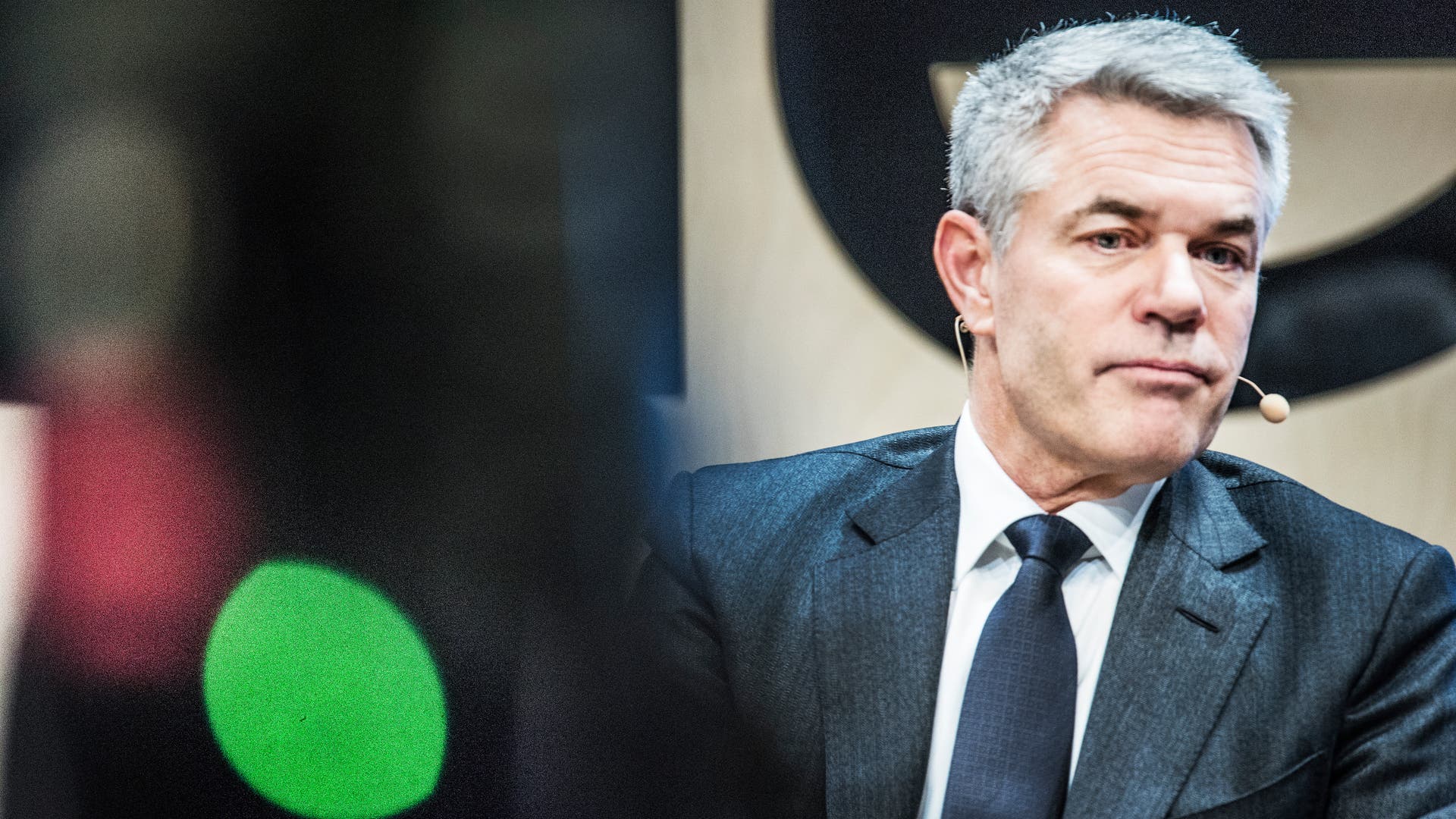 Hexagon säljer affärsområde