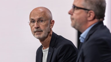 Uppgifter: Geely vill minska ägandet i Volvo Cars