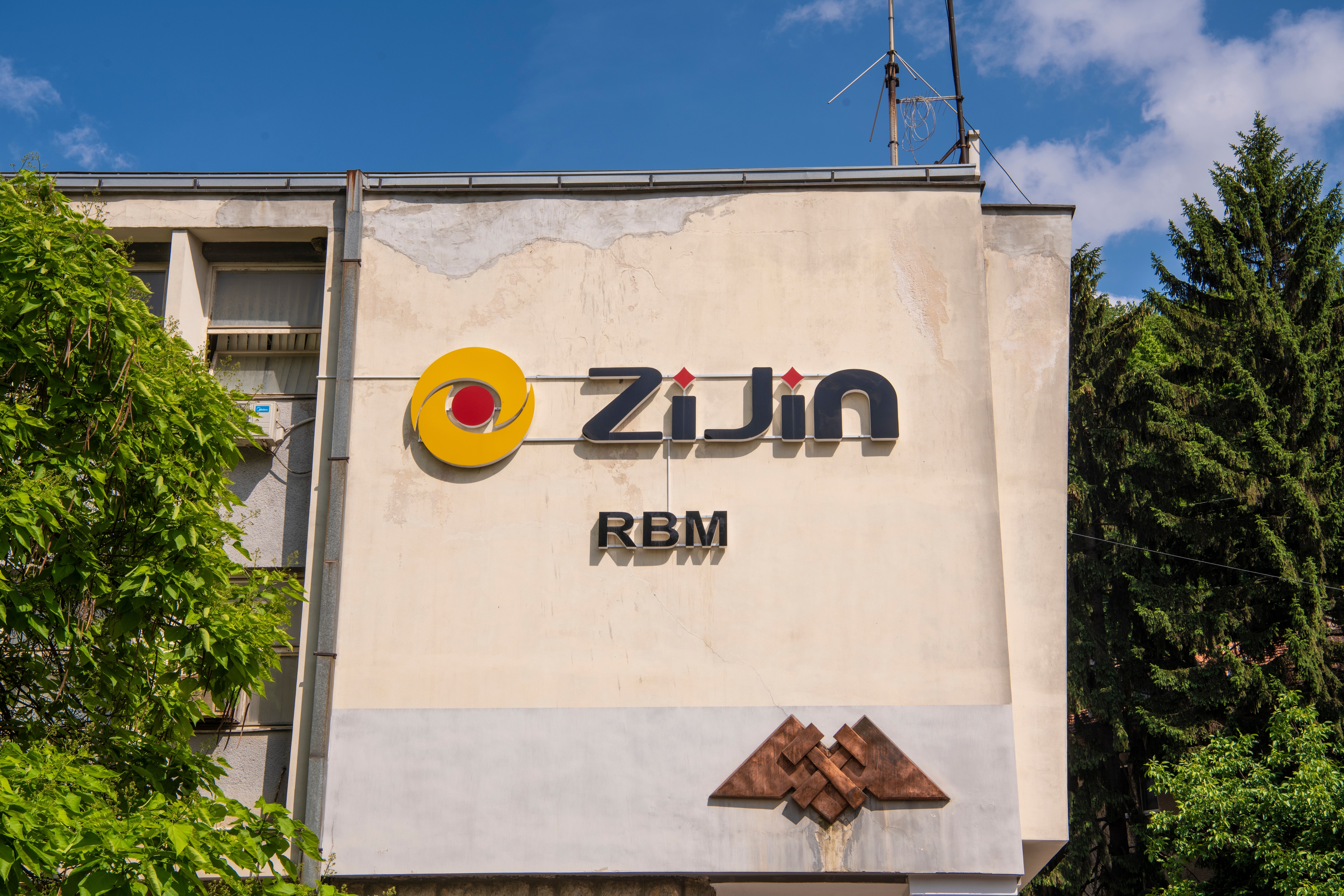 Guldjätte rusade efter årets näst största notering