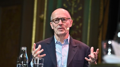 Harald Mix Stegra pressar regeringen