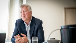 ABB:s vd: Här lägger vi pengarna – efter Robotics-försäljningen