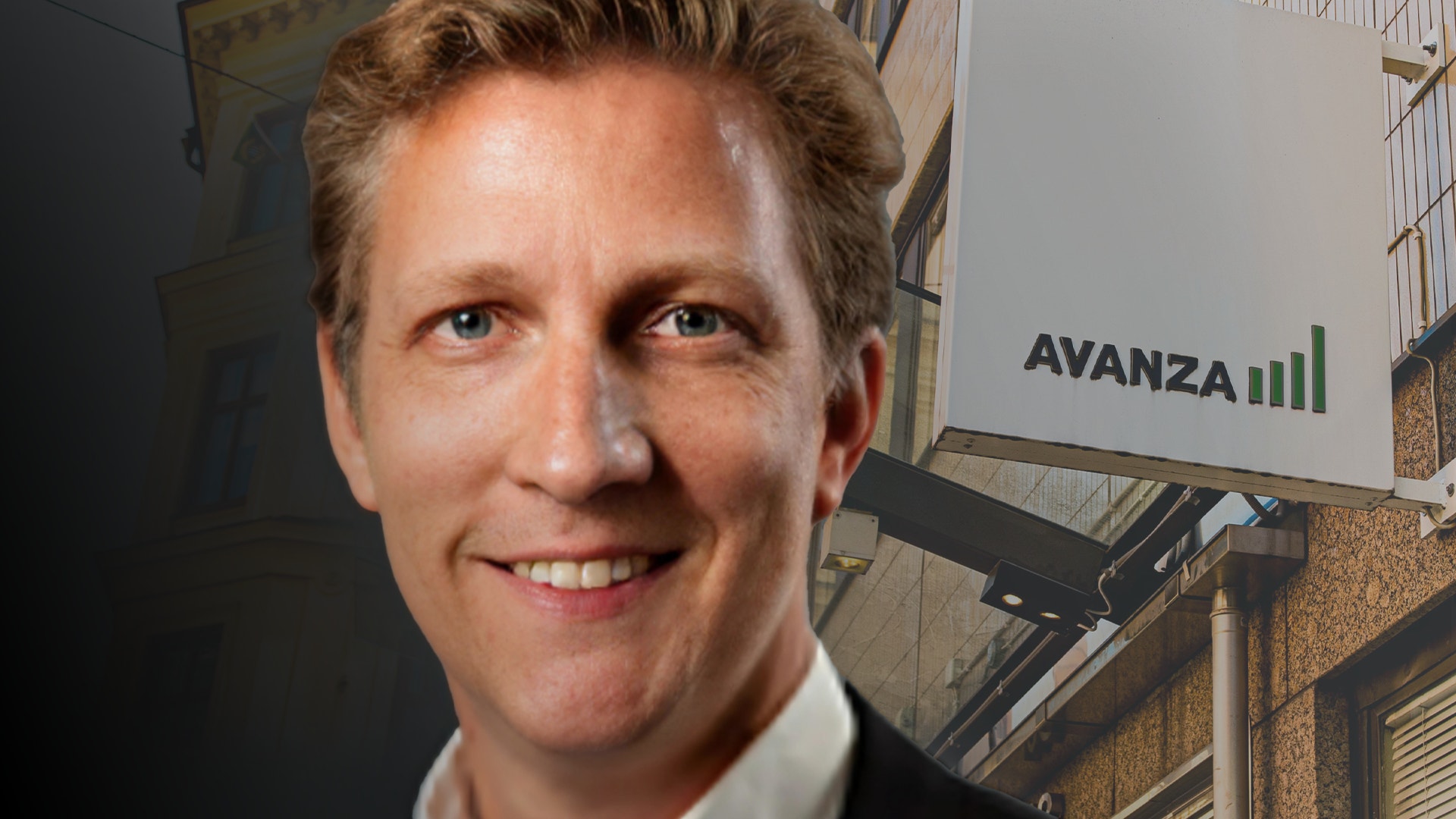 Porträtt av en man i kostym framför en byggnad med Avanza-skylt.