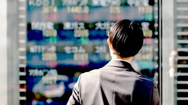 Rött på Asienbörser efter oro för USA-attack