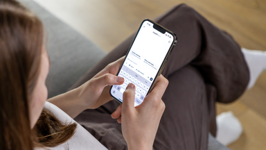Unga följer ChatGPT:s vilda aktietips: "kriminellt att inte köpa"