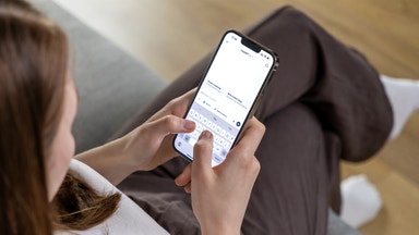 Unga följer ChatGPT:s vilda aktietips: "kriminellt att inte köpa"