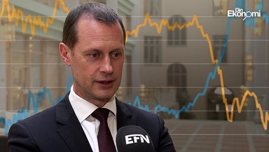 Dollar räddar råvarufonder