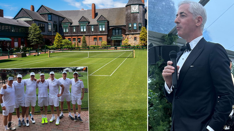 Bill Ackman på plats för International tennis hall of fame på Rhode Island.
