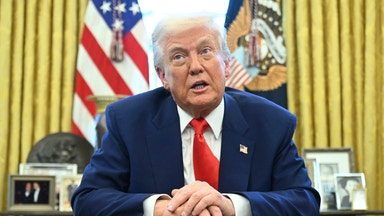 Trumps ilska efter tulldom: "Politiskt"