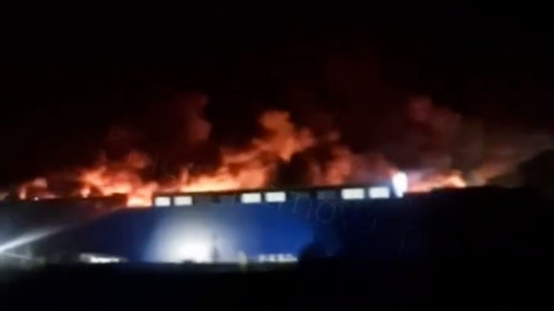Bilder från sociala medier uppges visa lågor efter attacken mot datacentret.