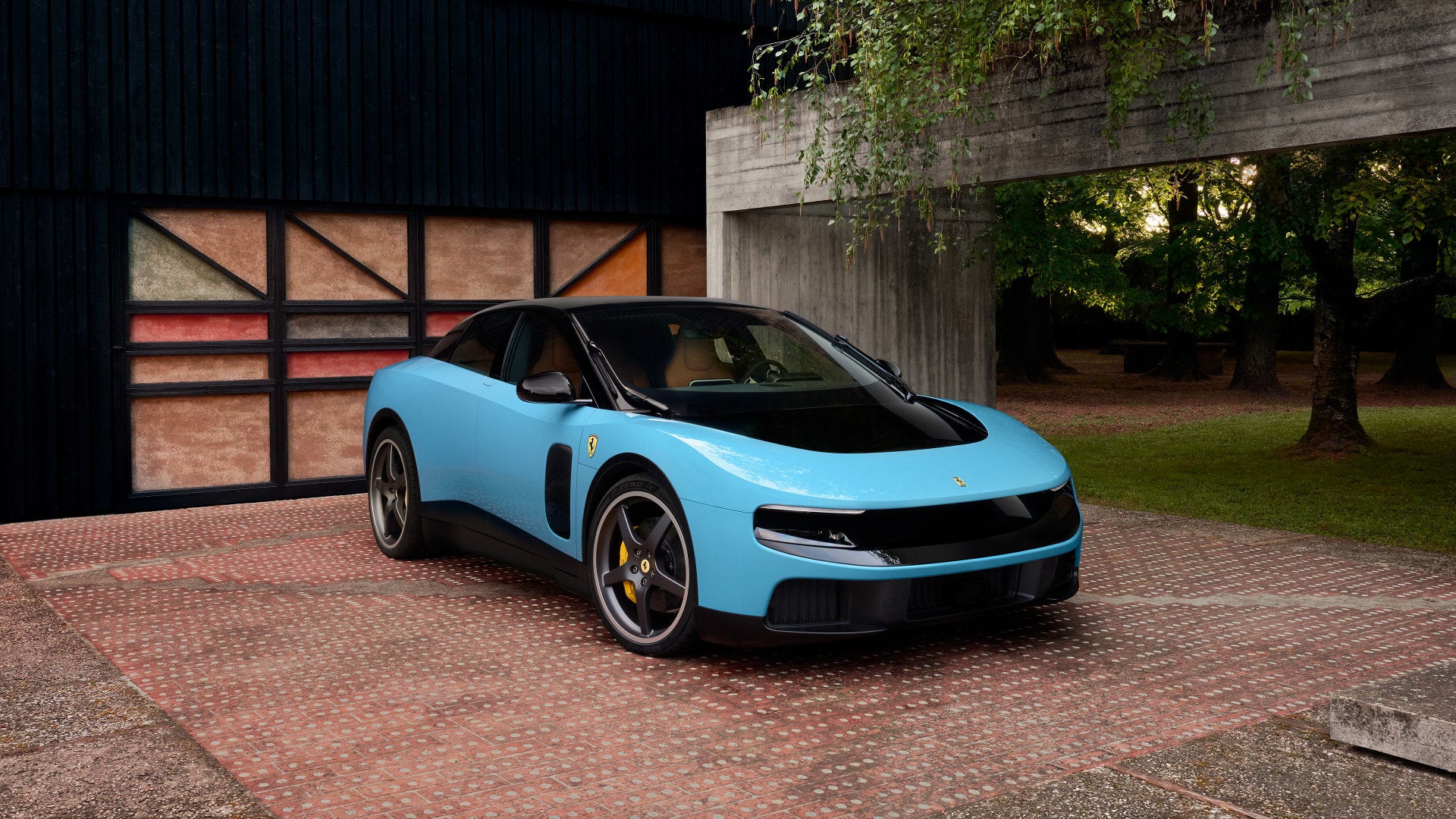 Ferraris nya helelektriska bil Luce.