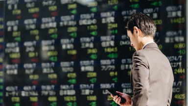 Tokyobörsen på rekordnivå efter Fed-sänkning