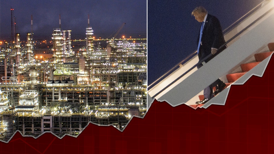 USA:s president Donald Trump som går ner från en trappa, tillsammans med en kompletterande bild på en stad som lyser i natten.