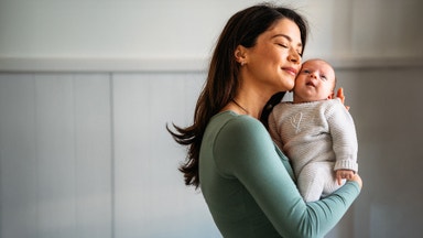 Grattis alla mammor – men ni behöver bli fler