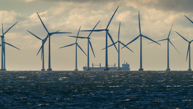 Danmark och Tyskland storsatsar – Sverige kvar på stranden