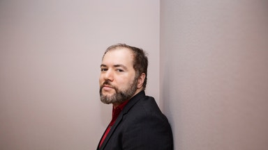 Bulletin-grundaren slipper betala bolagets skulder