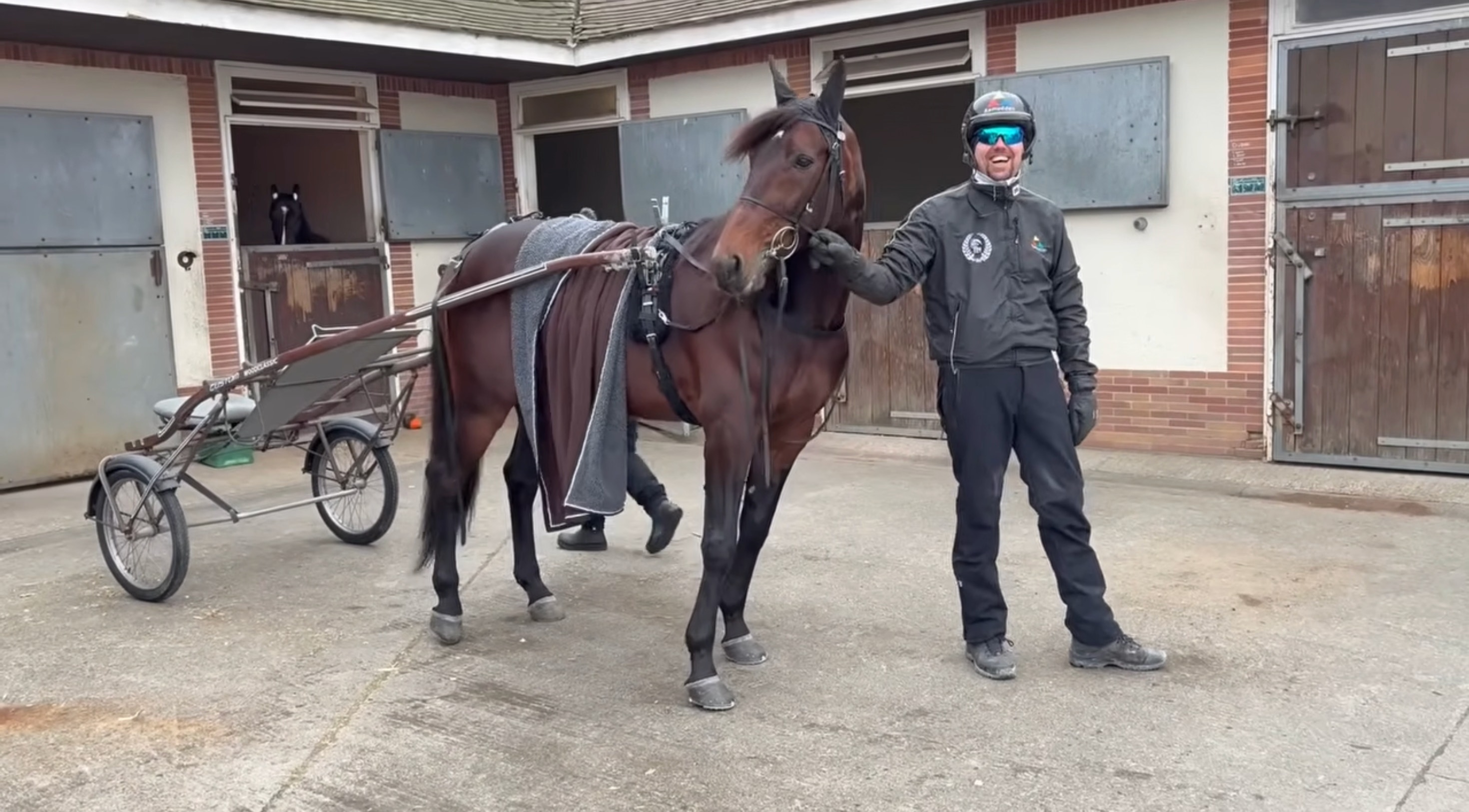 Redén i Paris: "Provat allt"