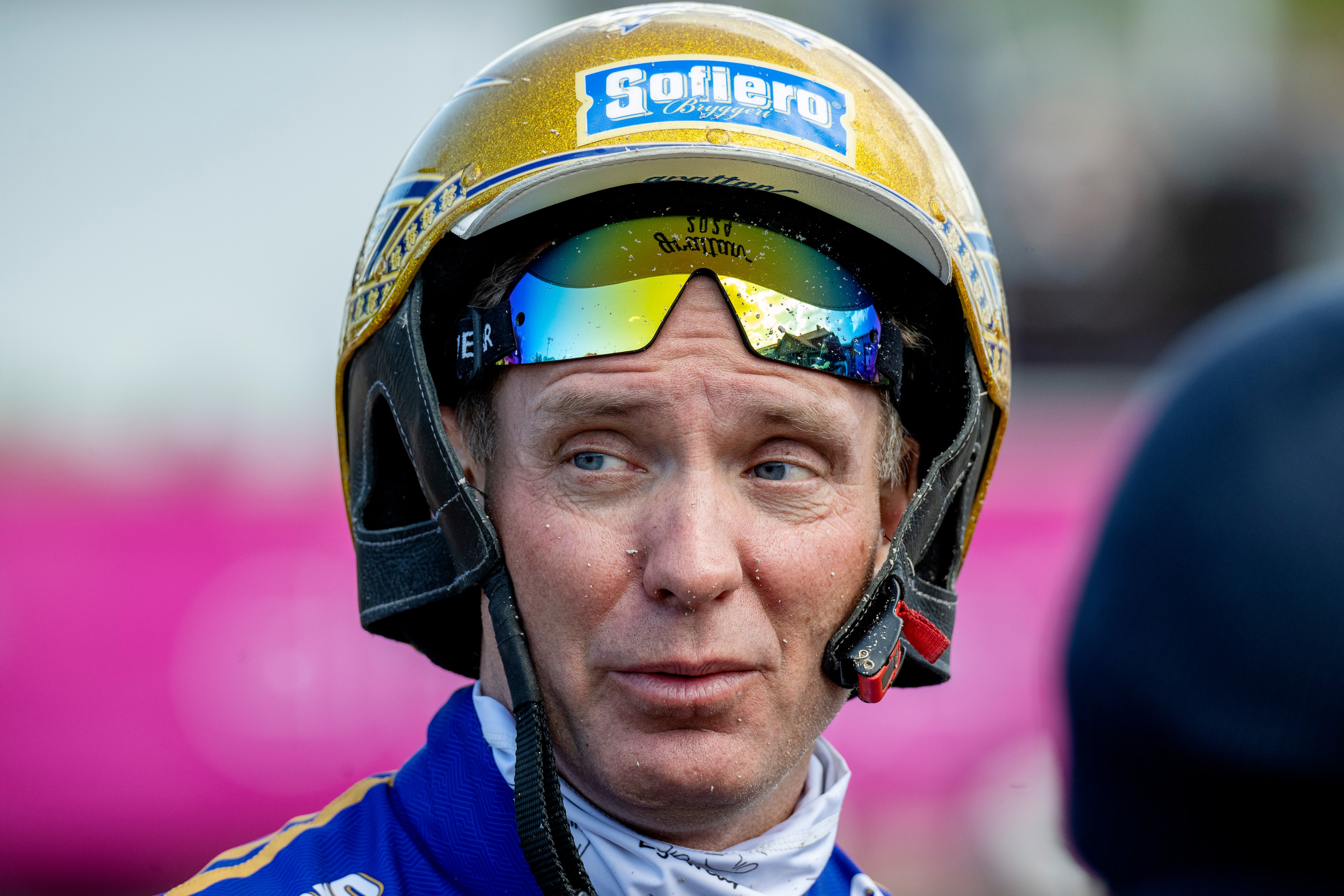 Goops jätteköp i Frankrike