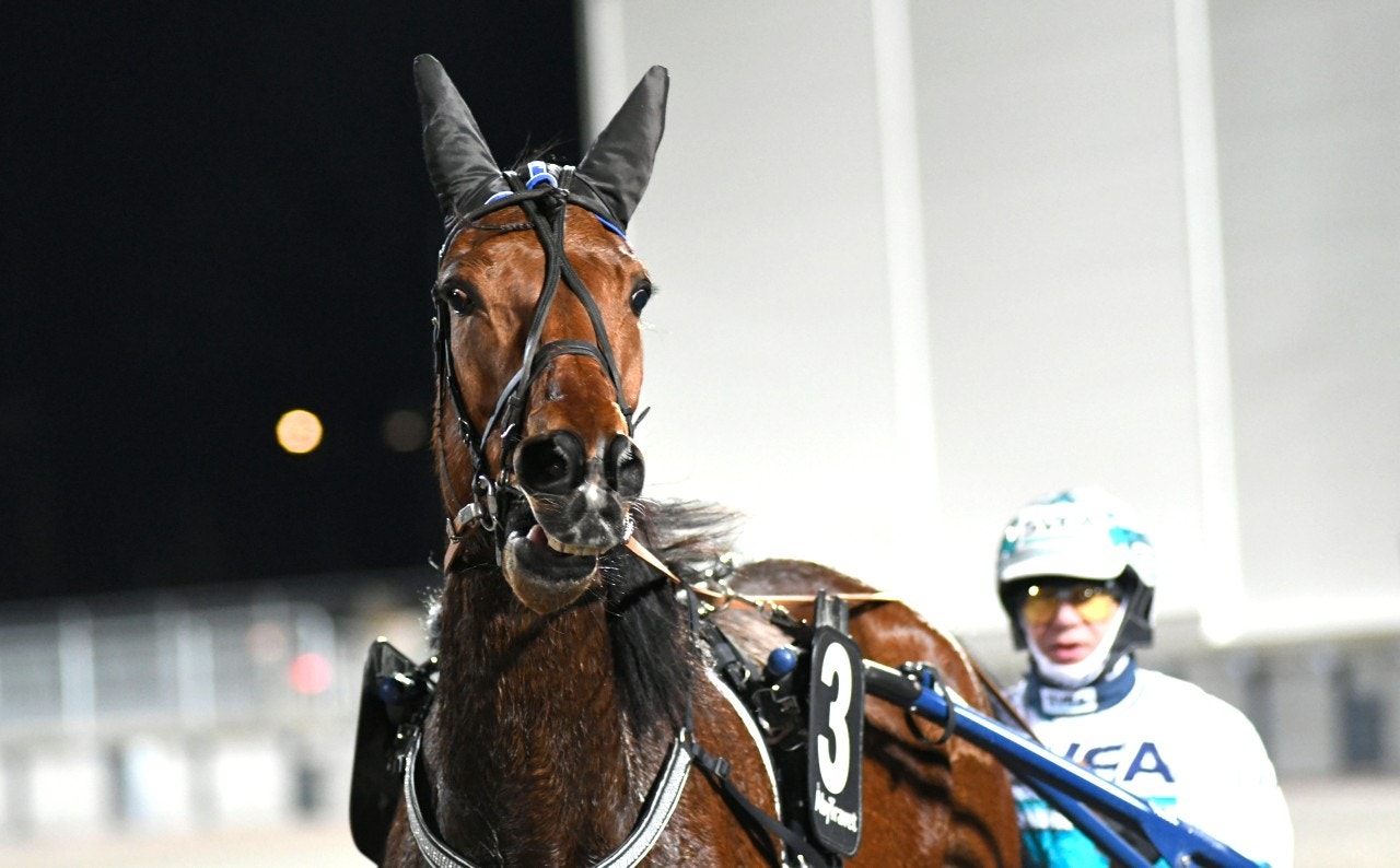 Eskilstuna 29 september: Nurmos comebackare liras