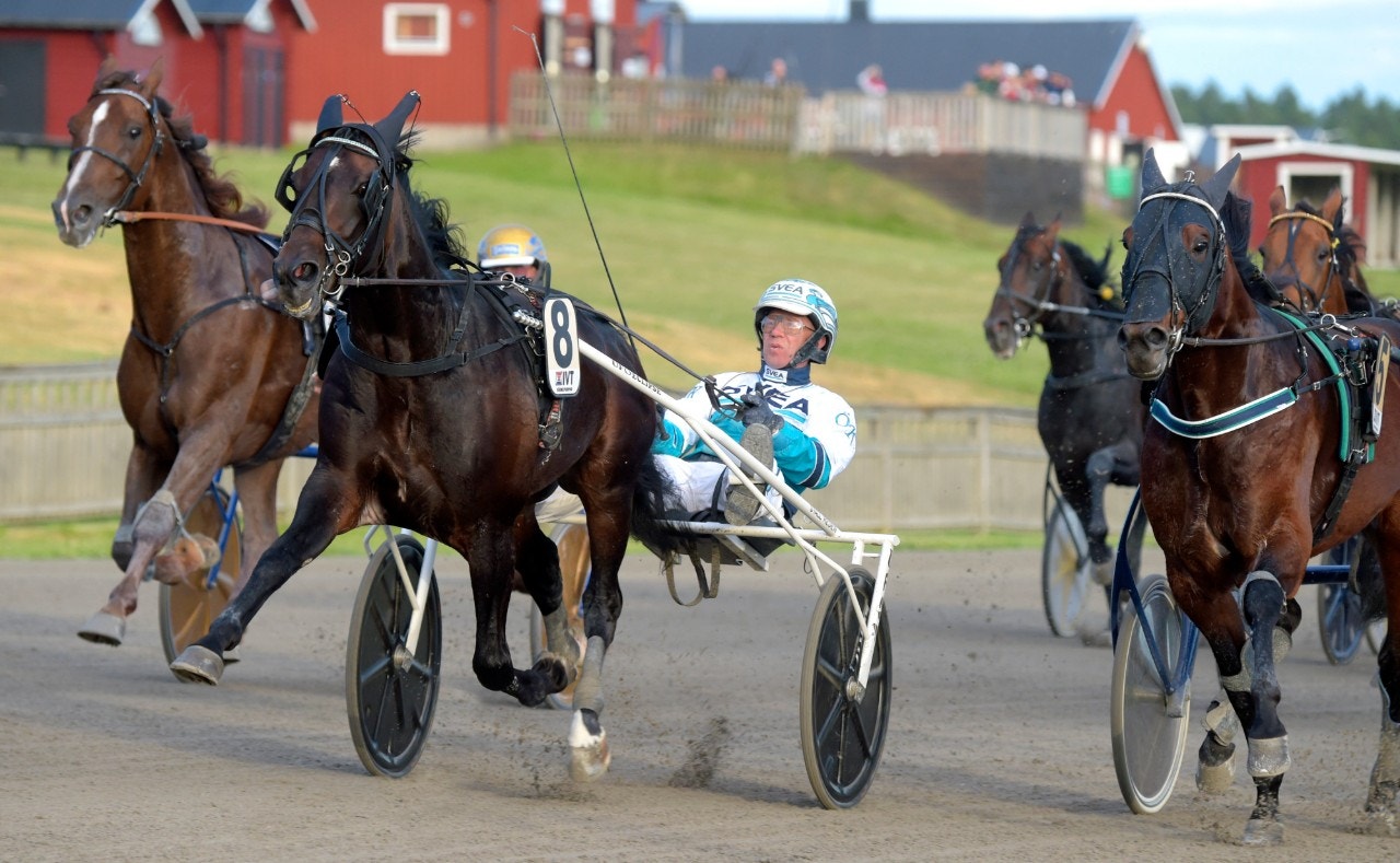 Missle Hill avgör starkt till segern i Bergslagsloppet. Foto: Martin Langels, ALN