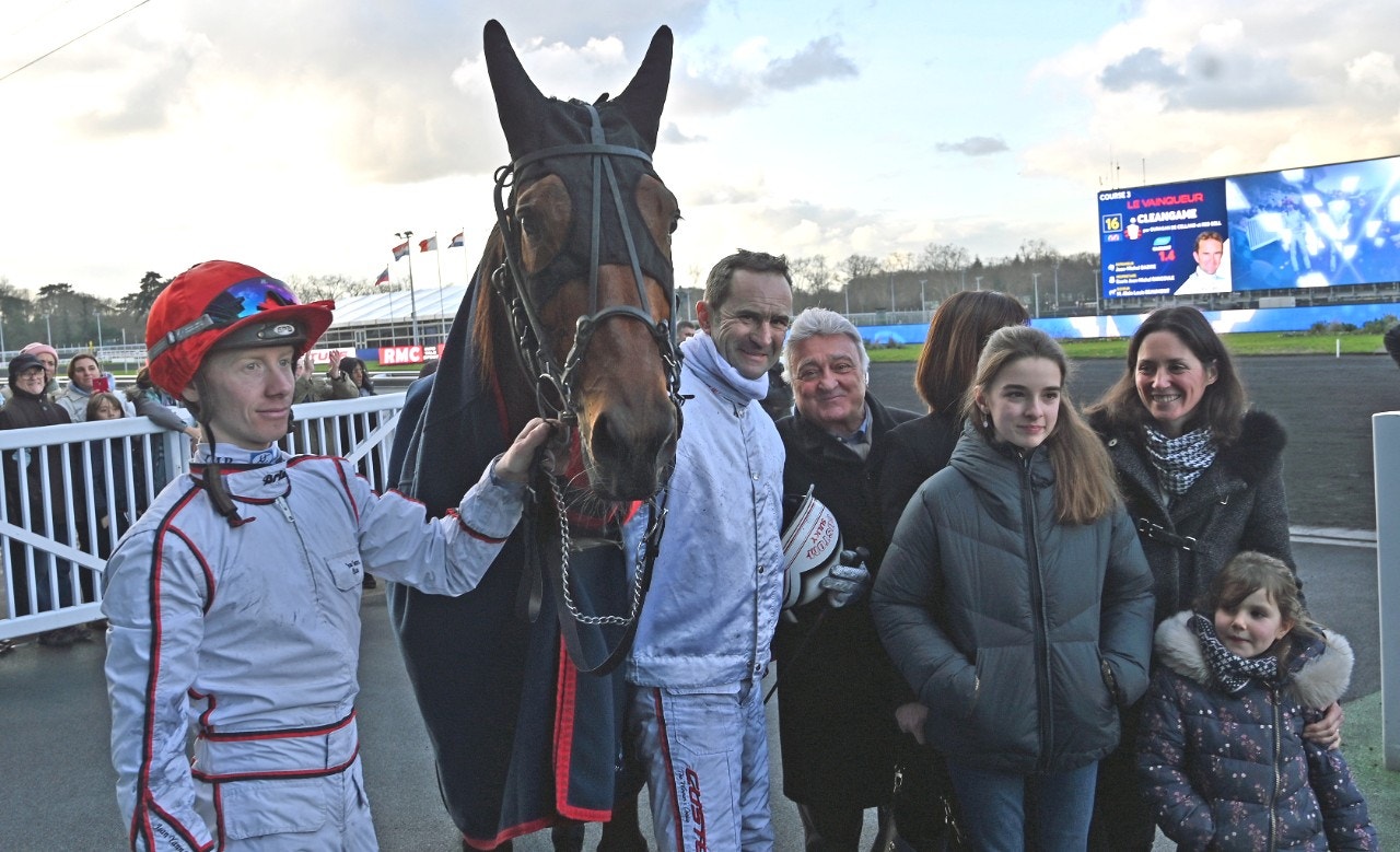 Fransk travsport är tillbaka - liksom Cleangame. Prix des Ducs de Normandie håller toppklass. Foto: Gerard Forni, Scoop Dyga
