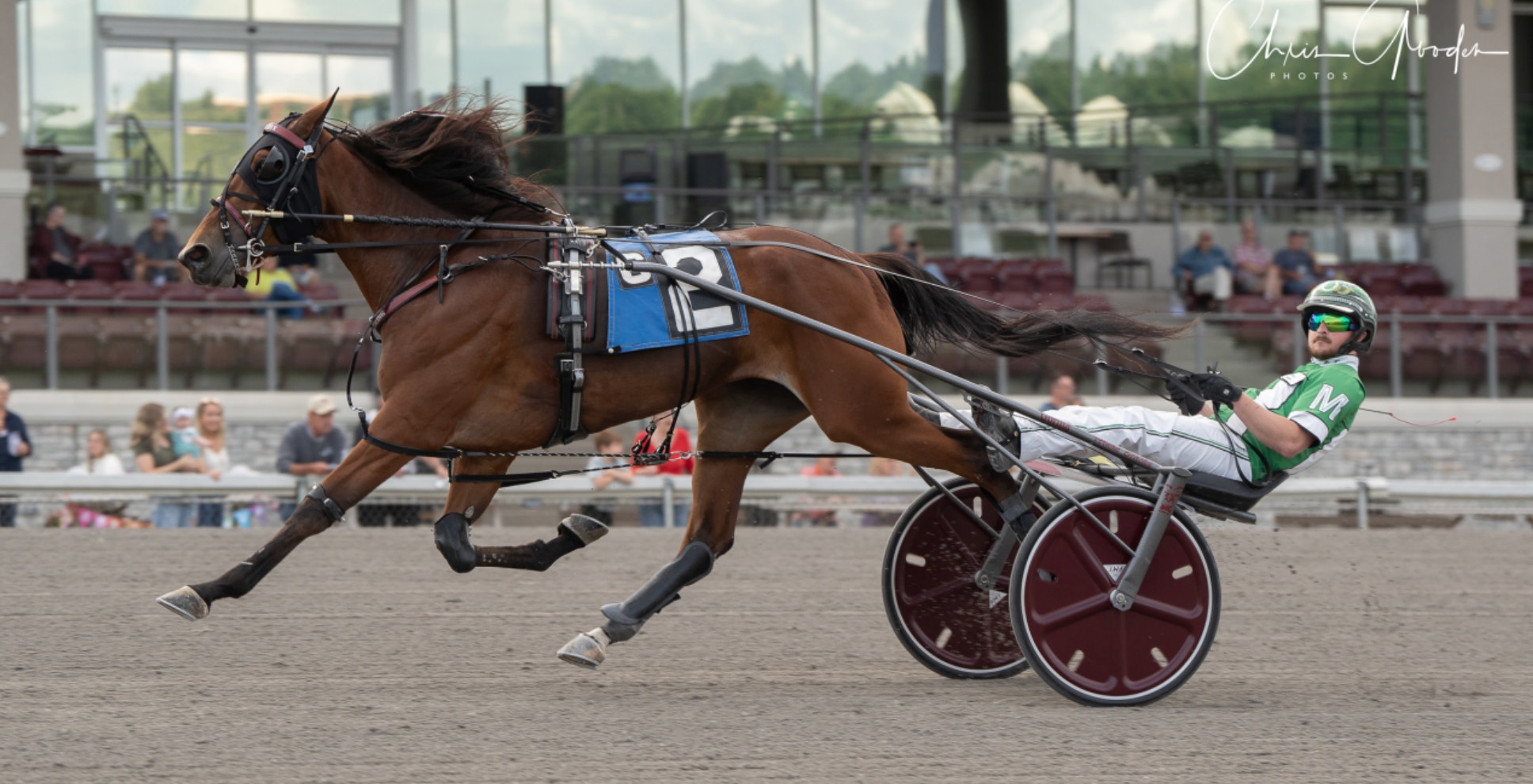Hunter Myers bakom Allegiant. Foto: Chris Gooden.