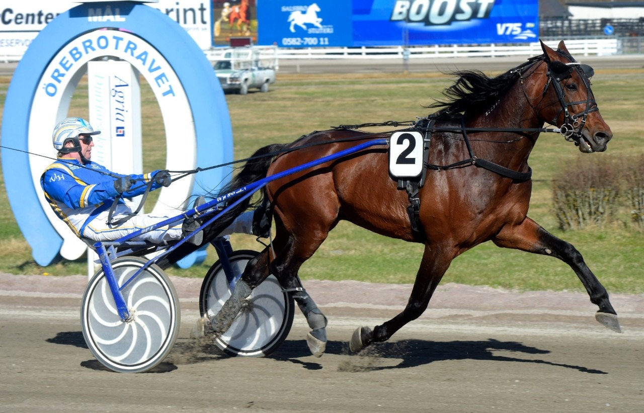 Smevikens Cruiser för tidigare tränaren Veijo Heiskanen. Foto: Martin Langels, ALN