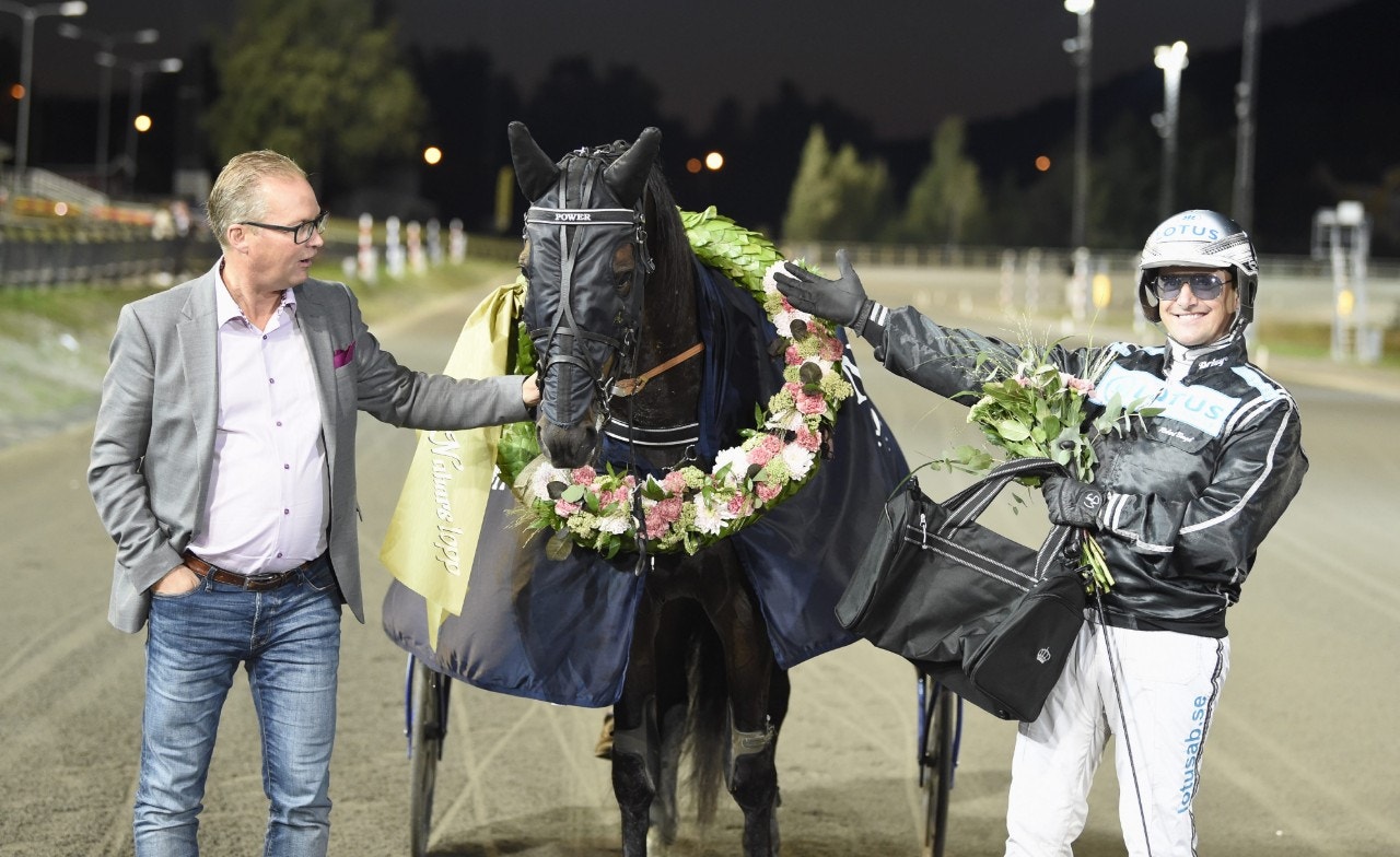 Power övertygar - vann på svenskt rekord