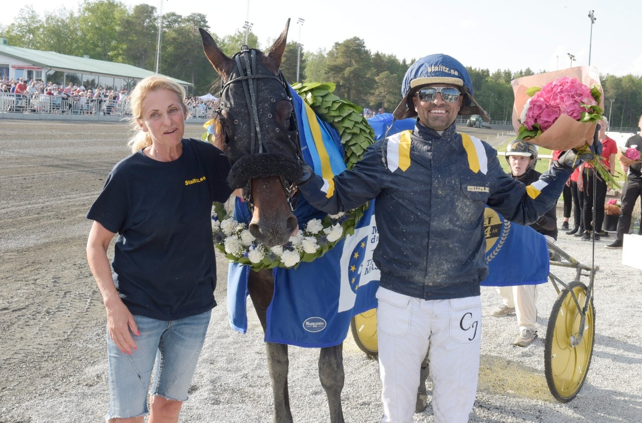 Milligan's School är bara ett av dragplåstren i Rättvik på midsommardagen. Foto: ALN