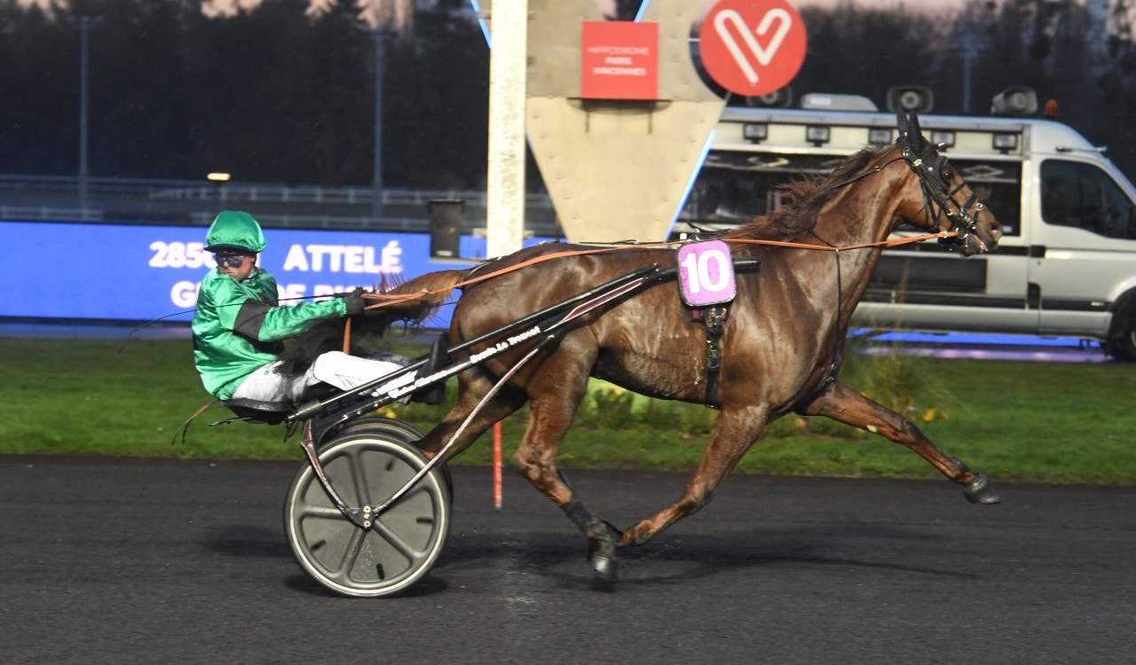 Två UET-kval på Vincennes