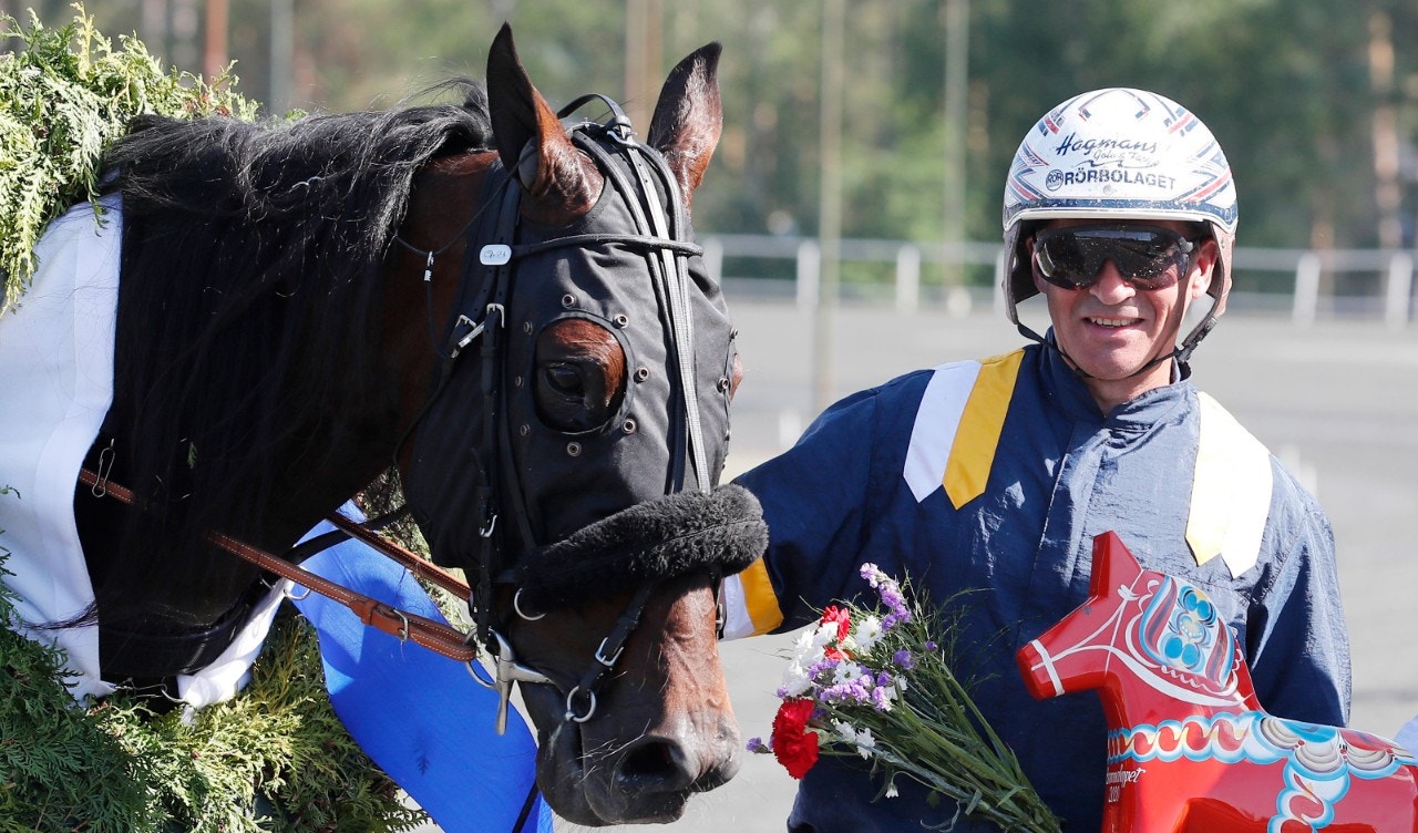 Till spets och sedan var det över. Milligan's School vann Årjängs Stora Sprinterlopp på fina 1.09,9. Foto: Micke Gustafsson, ALN