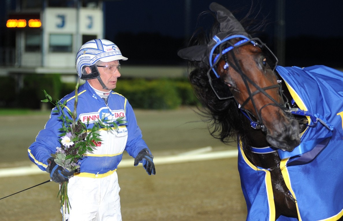 Eskilstuna 24 november: Bugatti Brick bästa spelet