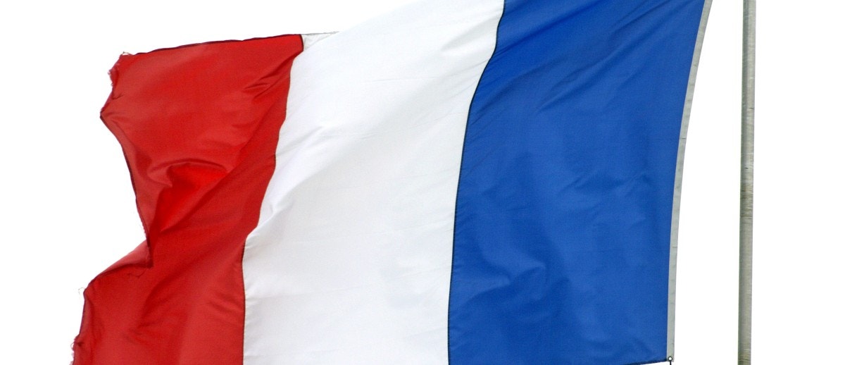 Frankrike öppnar för spel till Sverige