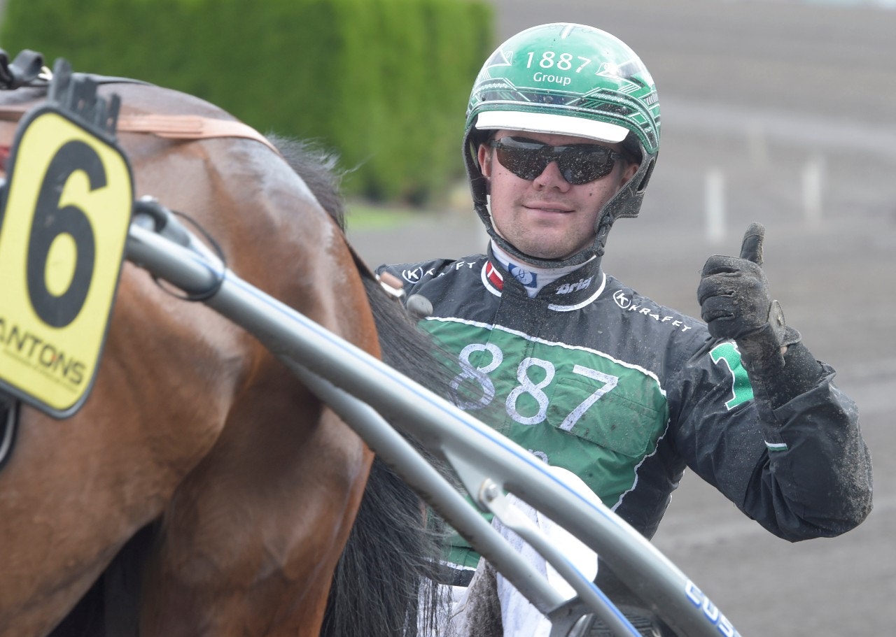 V64-tips: Underspelad häst lämnas ensam