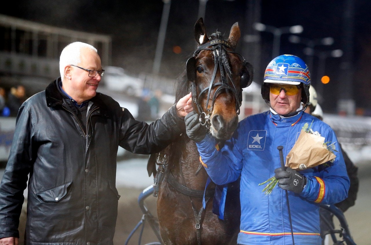 Bellfaks ska ha bra chans från ledningen. Foto: Hanold, ALN