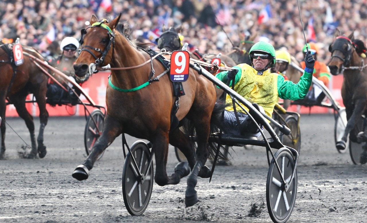 Face Time Bourbon vid triumfens ögonblick. Nu ser det ut att bli en start även i Prix de France. Foto: Gerard Forni, Scoop Dyga