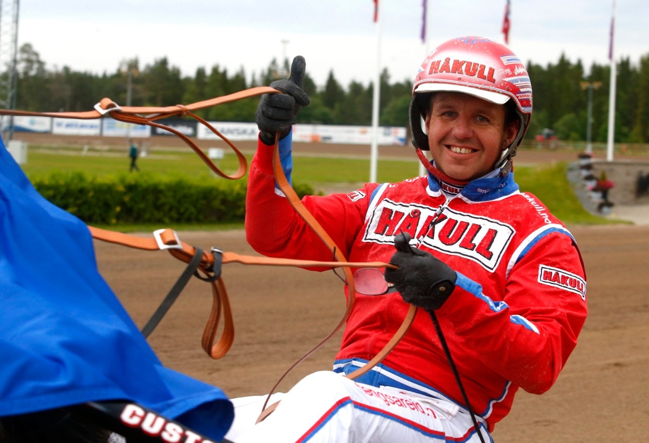 Åsbjörn Tengsareid gästar Åby i angeläget ärende. Foto: ALN