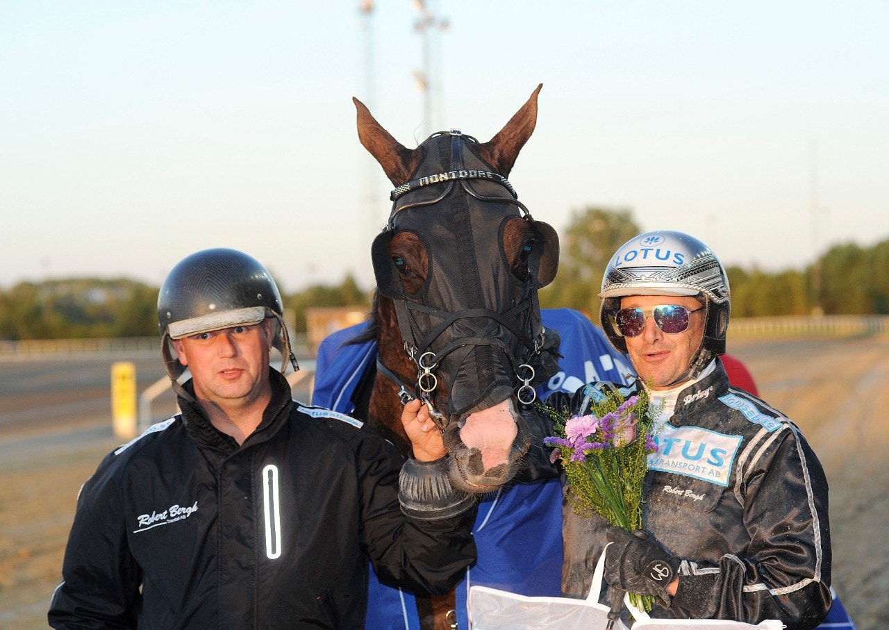 Montdore övertygade från dödens - och vann på 1.10,7. Foto: Jörgen Tufvesson, ALN