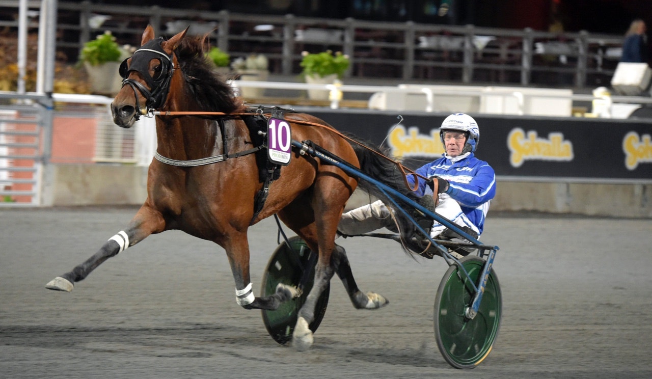 Une Etoile Gar imponerade