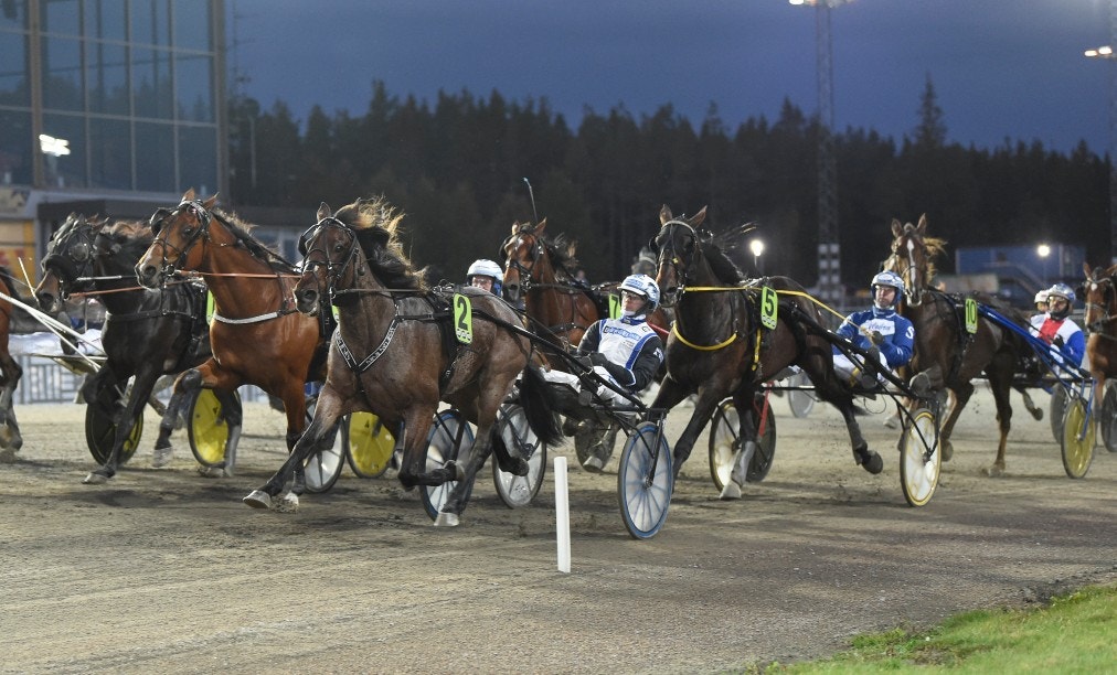 Succé för From the Mine