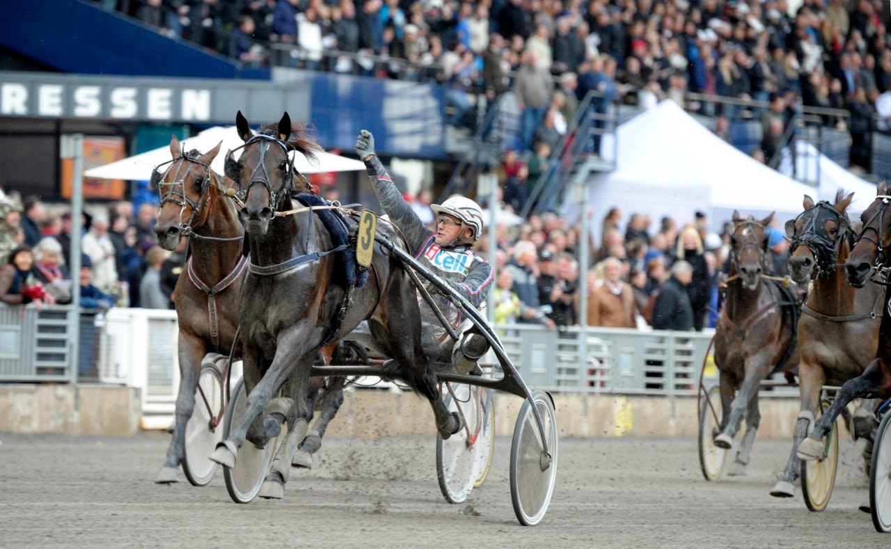 Rokkakudo vid segern i Kriteriet 2014. Foto: Martin Langels, ALN